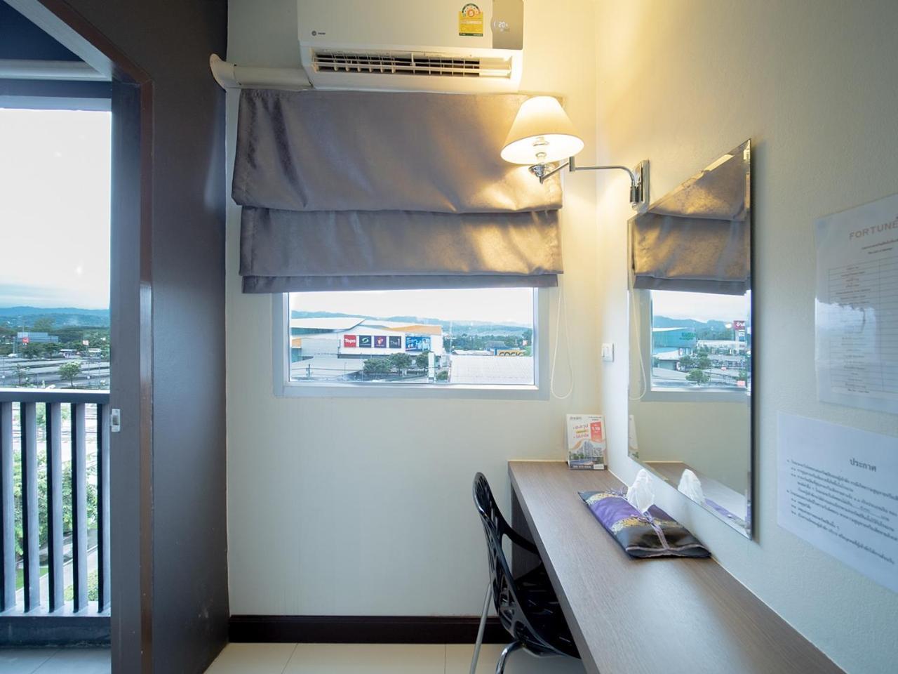 Fortune D Hotel Maesot Mae Sot Exteriör bild