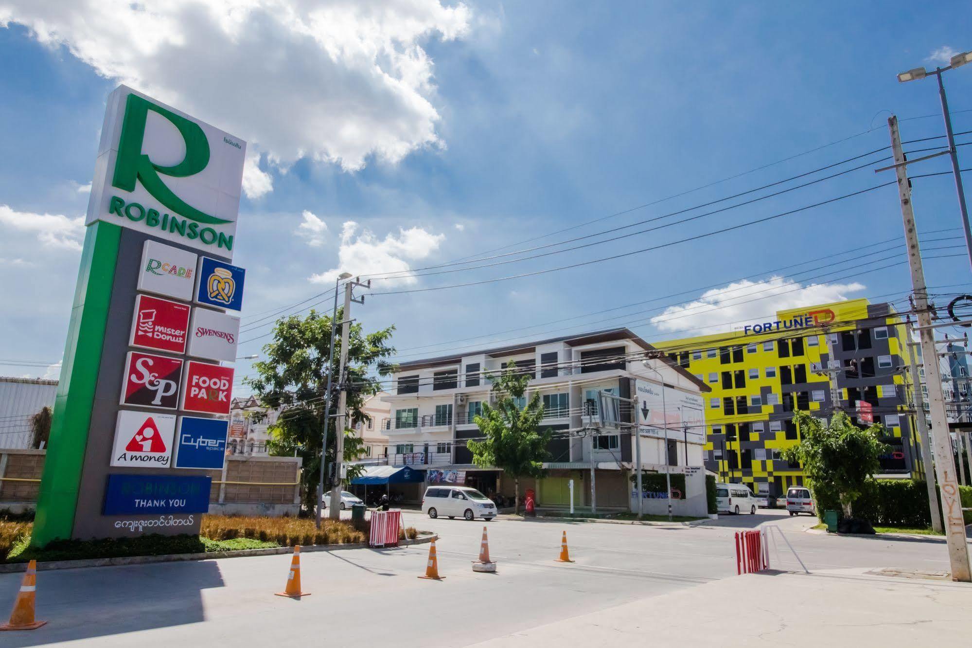 Fortune D Hotel Maesot Mae Sot Exteriör bild
